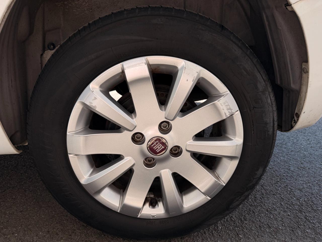 Fiat Qubo 1.3 MJT 75 CV