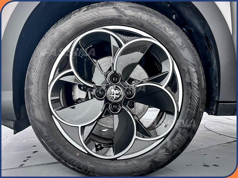 Alfa Romeo Junior Junior 156 CV BEV