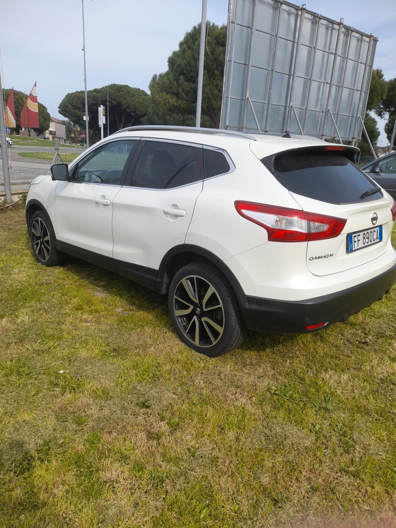 Nissan Qashqai 1.6 dCi 2WD N-Connecta