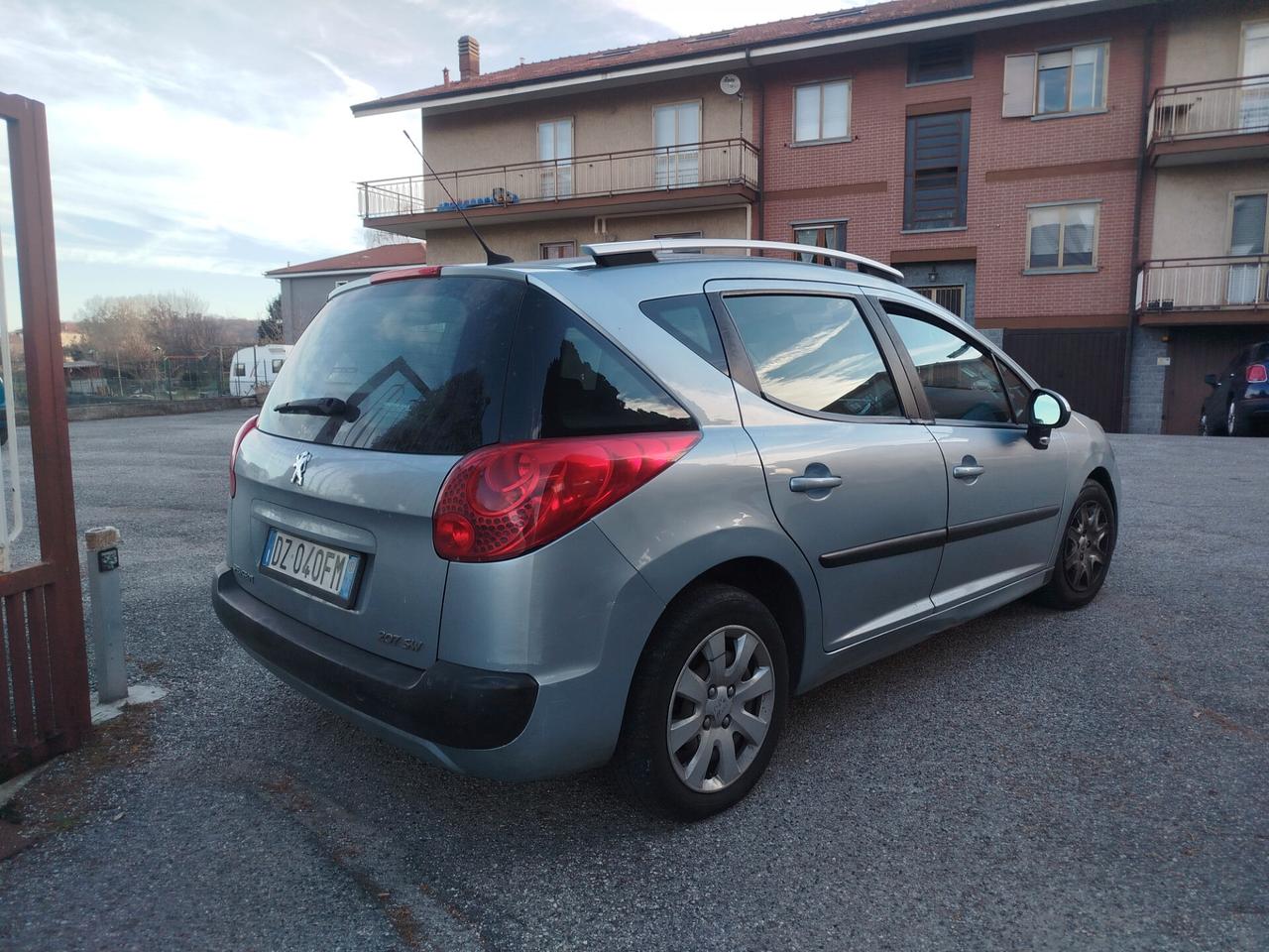 Peugeot 207 1.4 8V 75CV 5p. Energie Sport ECO GPL