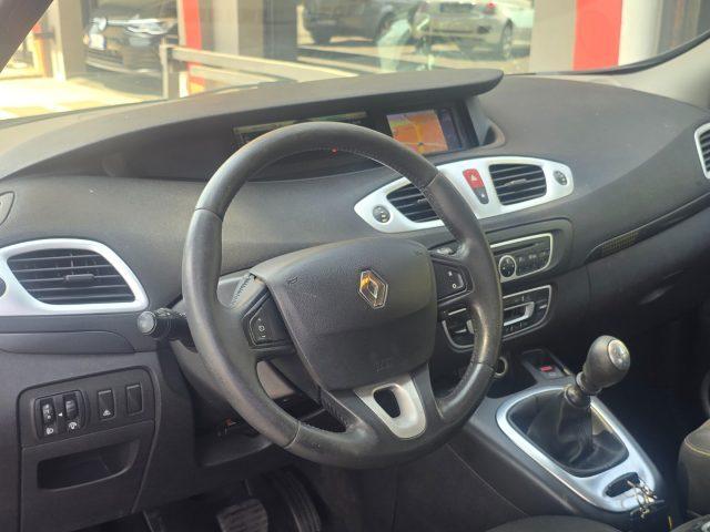 RENAULT Scenic X-Mod 1.5 dCi 110CV UniPropietario Navi 3D Cruise