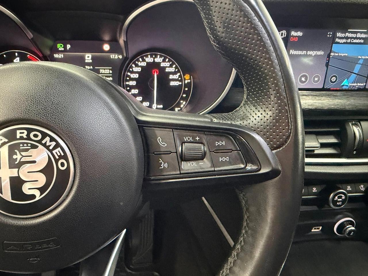 Alfa Romeo Stelvio 2.2 Turbodiesel 160 CV AT8 RWD Business