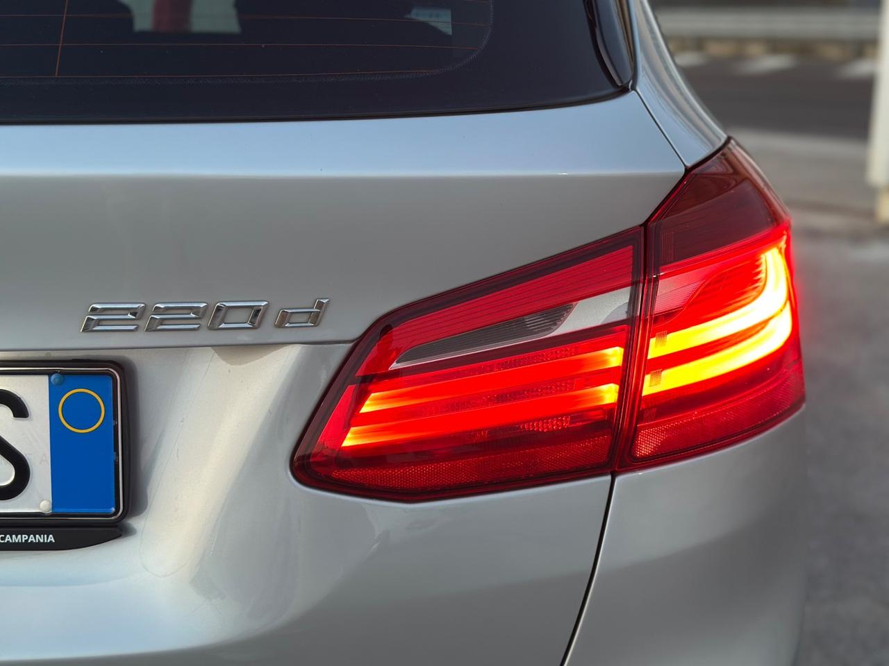 Bmw Serie 220d 2015 Active Tourer xDrive Luxury aut.