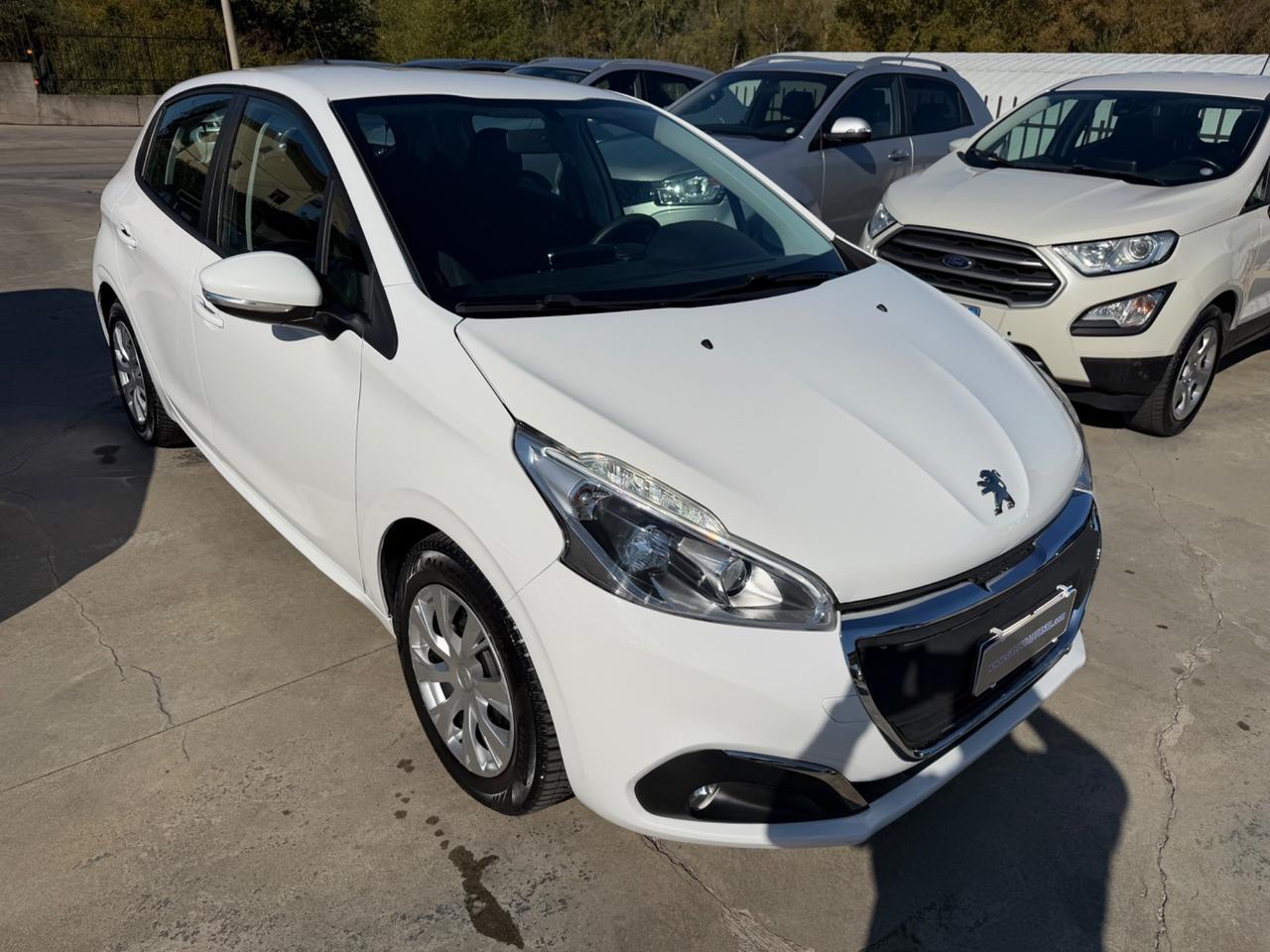 Peugeot 208 1.2 82CV Allure/93.000km/2018