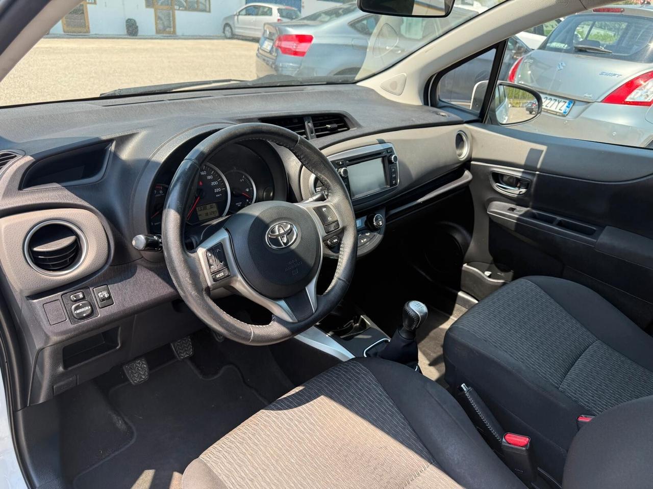 Toyota Yaris 1.0 5 porte Benz OK PER NEOPATENTATI