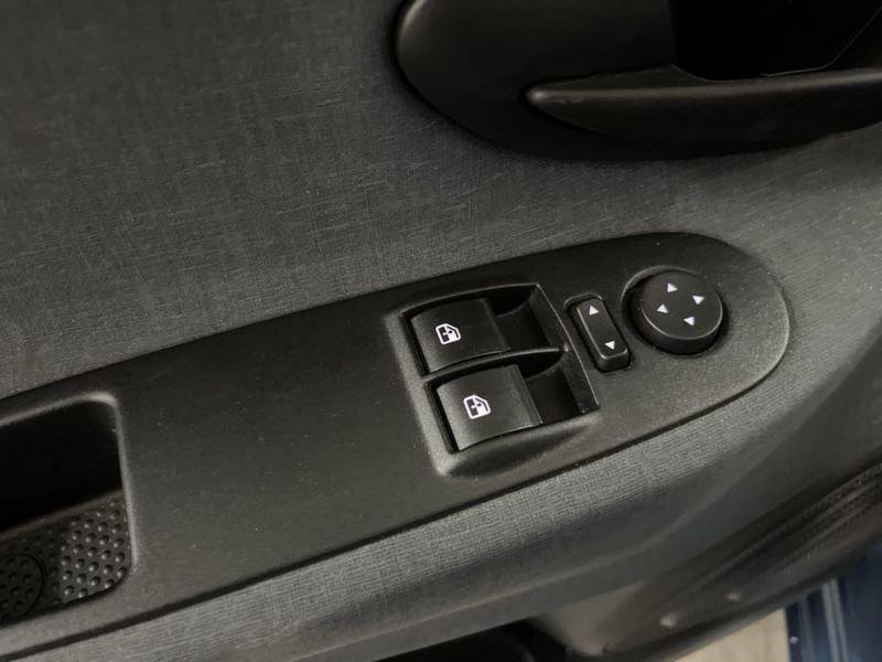 Lancia Ypsilon 1.0 FIREFLY HYBRID SILVER S&S 70CV