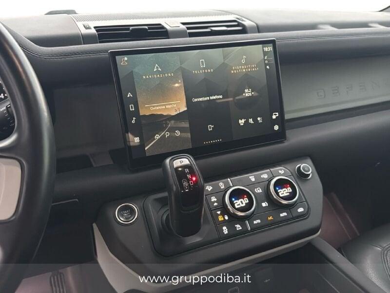 Land Rover Defender VII 2020 110 Diesel 110 3.0d i6 mhev SE awd 200cv auto