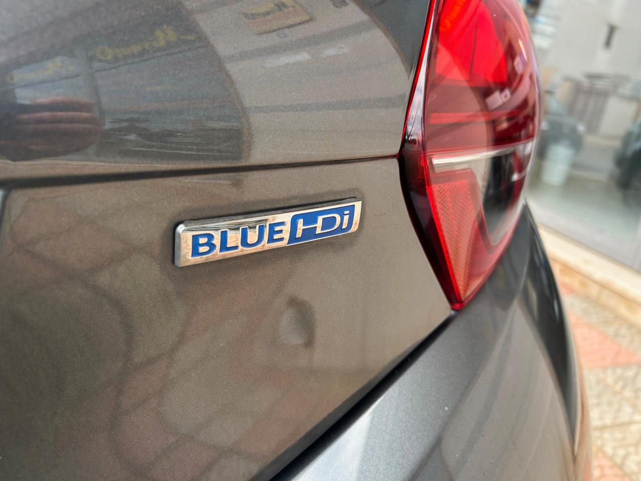 Peugeot 208 1.6 BlueHDi Allure