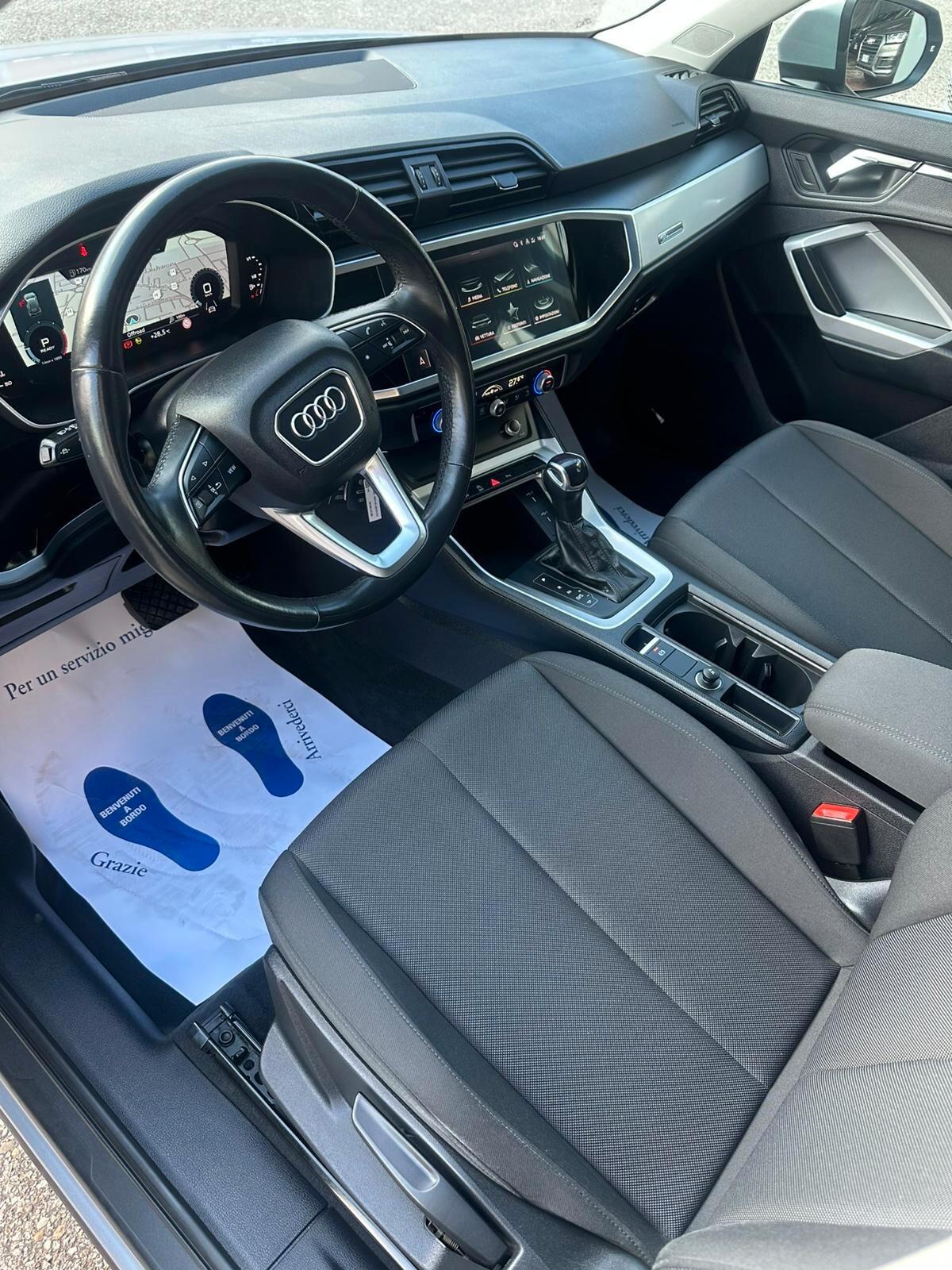 Audi Q3 35 TDI S tronic Business Advanced