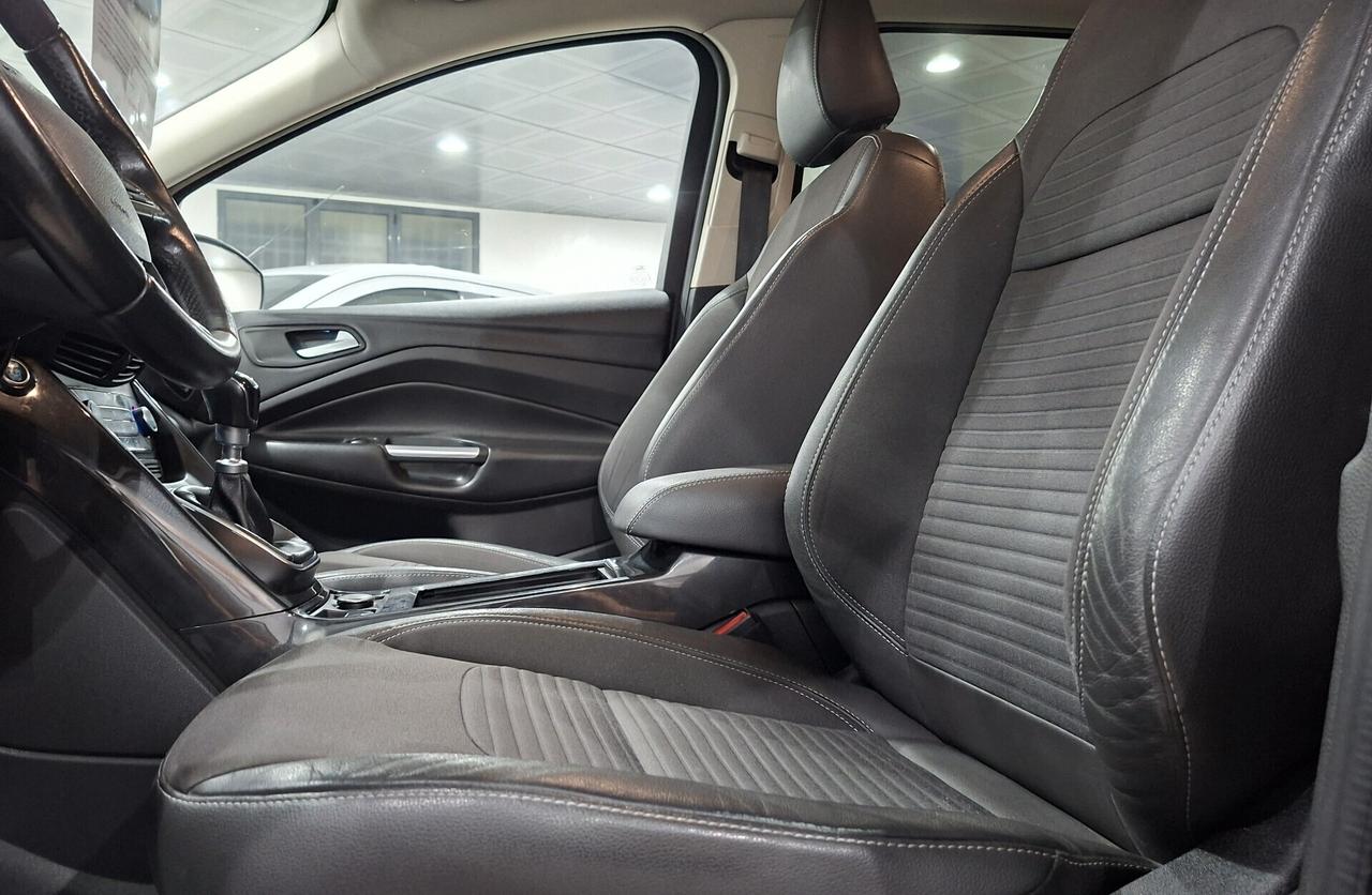 Ford Kuga 1.5 TDCI 120 CV S&S 2WD Titanium