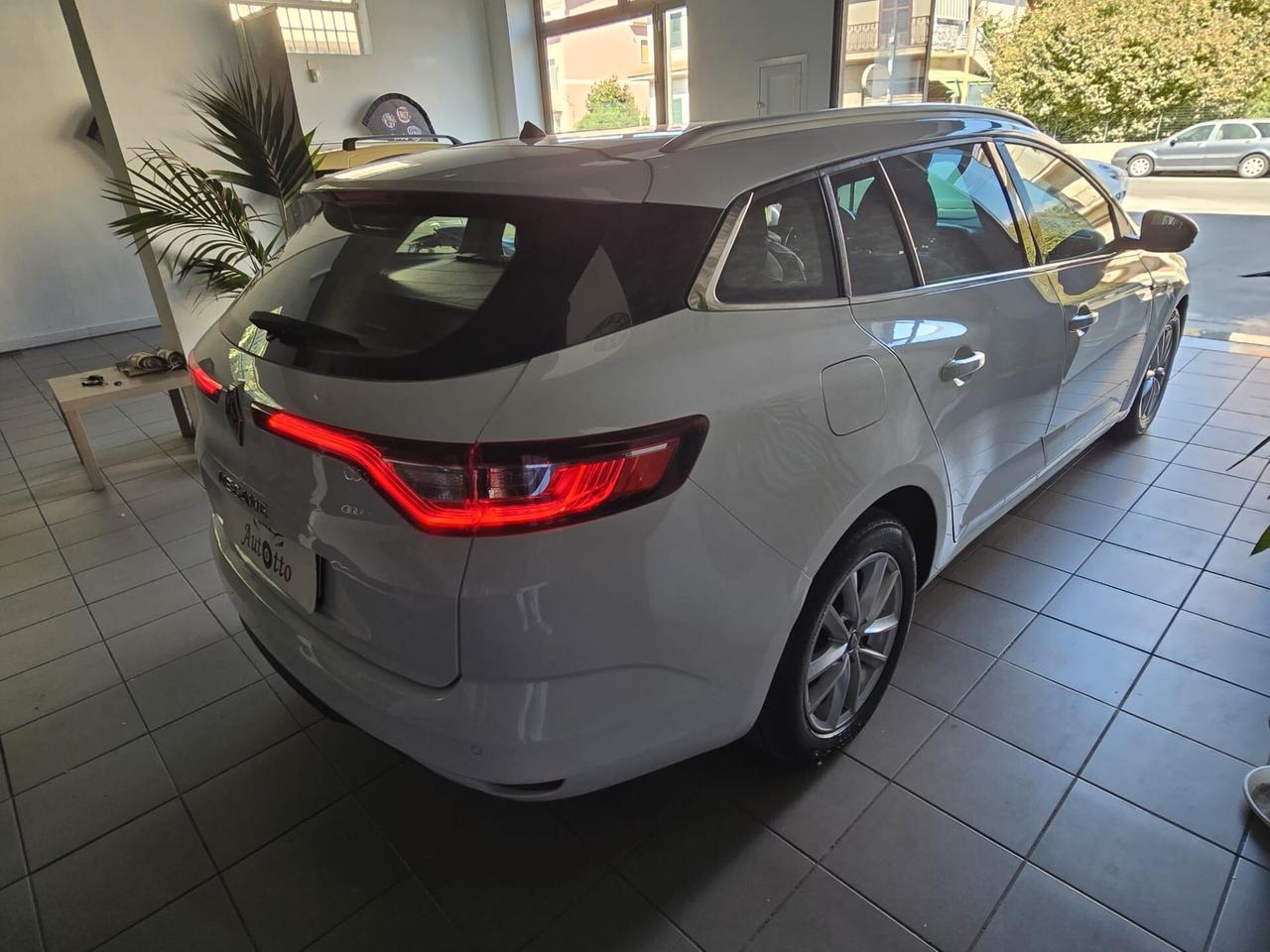 Renault Megane Mégane Sporter dCi 8V 110 CV EDC Energy Intens