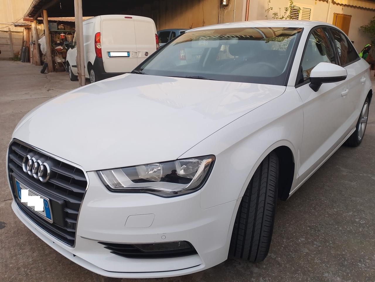 Audi A3 AUDI A3 Sedan 1.6 TDI Business 110CV UNICOPROPRIETARIO, KM CERTIFICATI