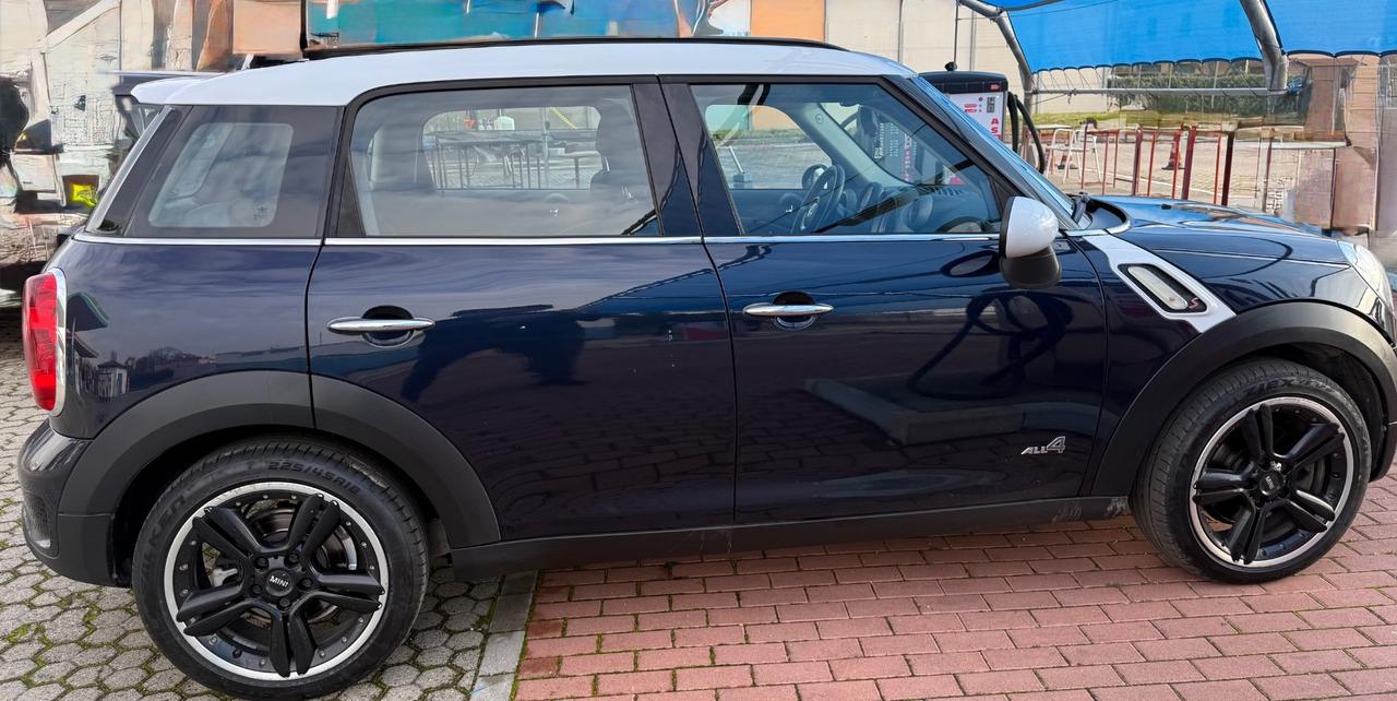 Mini Cooper Countryman 2.0 SD ALL4 X NEOPATENTATI.