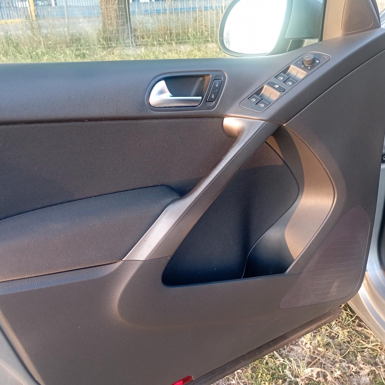 Volkswagen Tiguan 2.0 TDI DPF 4MOTION Trend & Fun