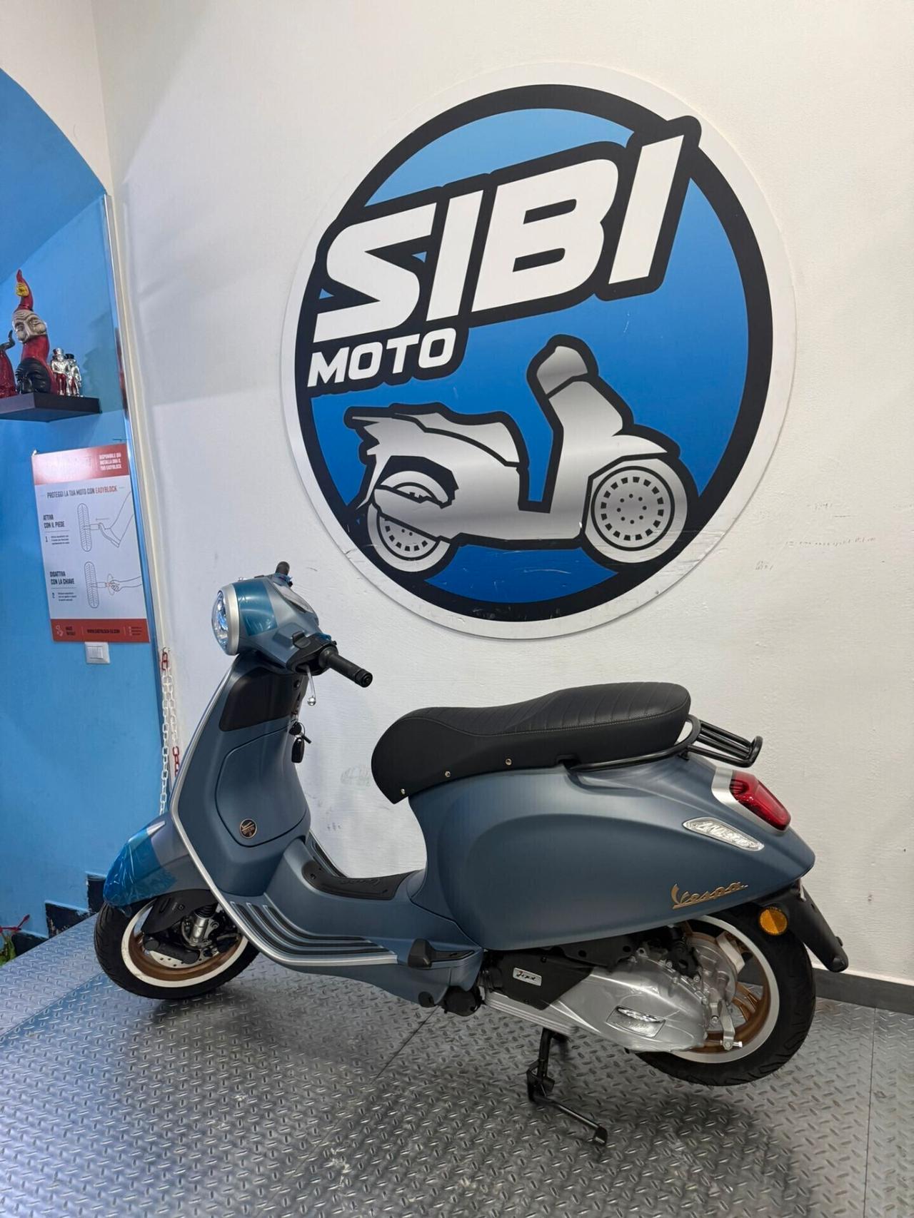 Vespa Primavera officina 8