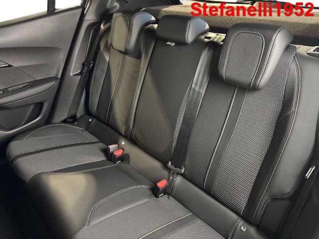 PEUGEOT 2008 54 kWh GT