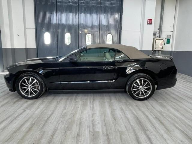 Ford Mustang Cabrio 3.7 v6
