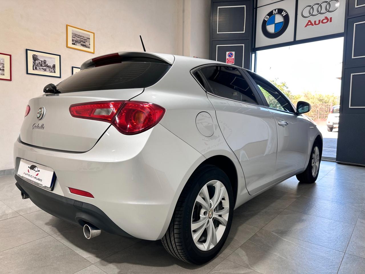 Alfa Romeo Giulietta 2.0 JTDm-2 140 CV Distinctive