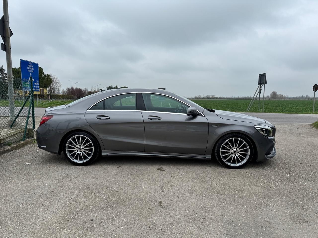 Mercedes-benz CLA 220 d Automatic Premium