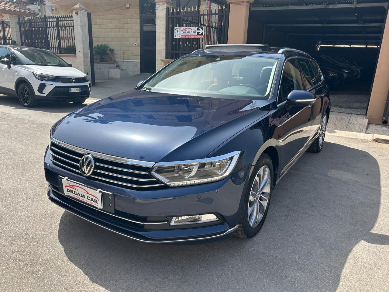Volkswagen Passat Variant 2.0 TDI 190 CV DSG Highline BlueMotion Tech.