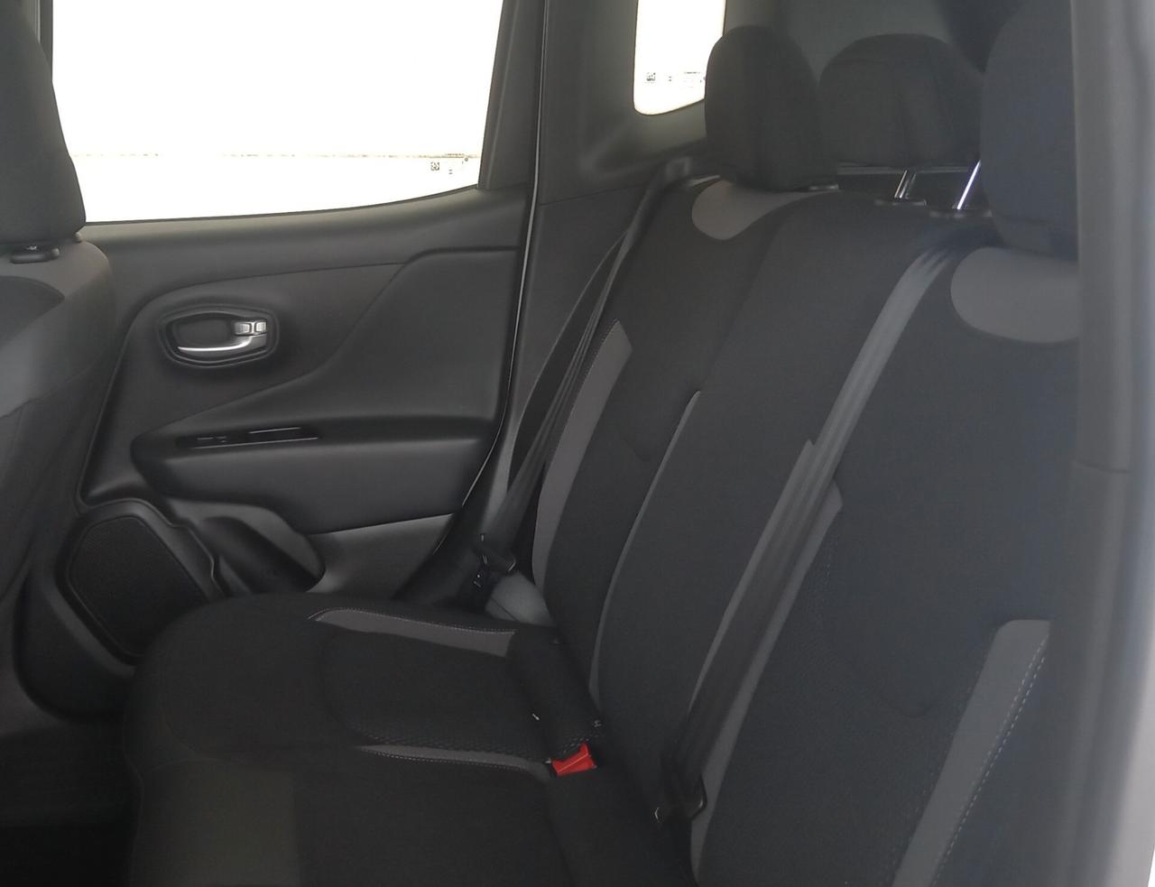 Jeep Renegade 1.3 hybrid 130cv 2024 pari al nuovo