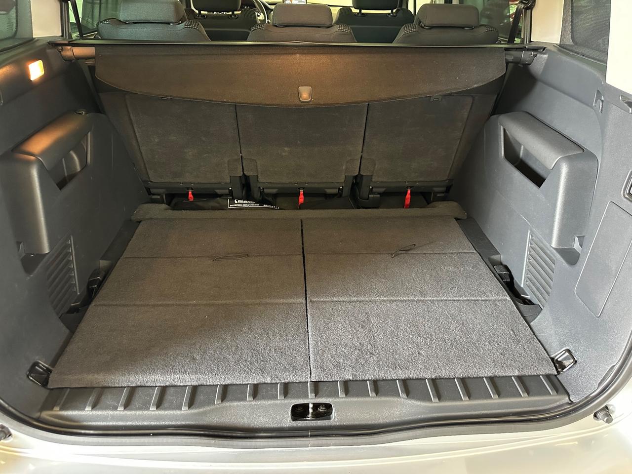 Peugeot 5008 1.6 BlueHDi 120 S&S Allure 7 Posti