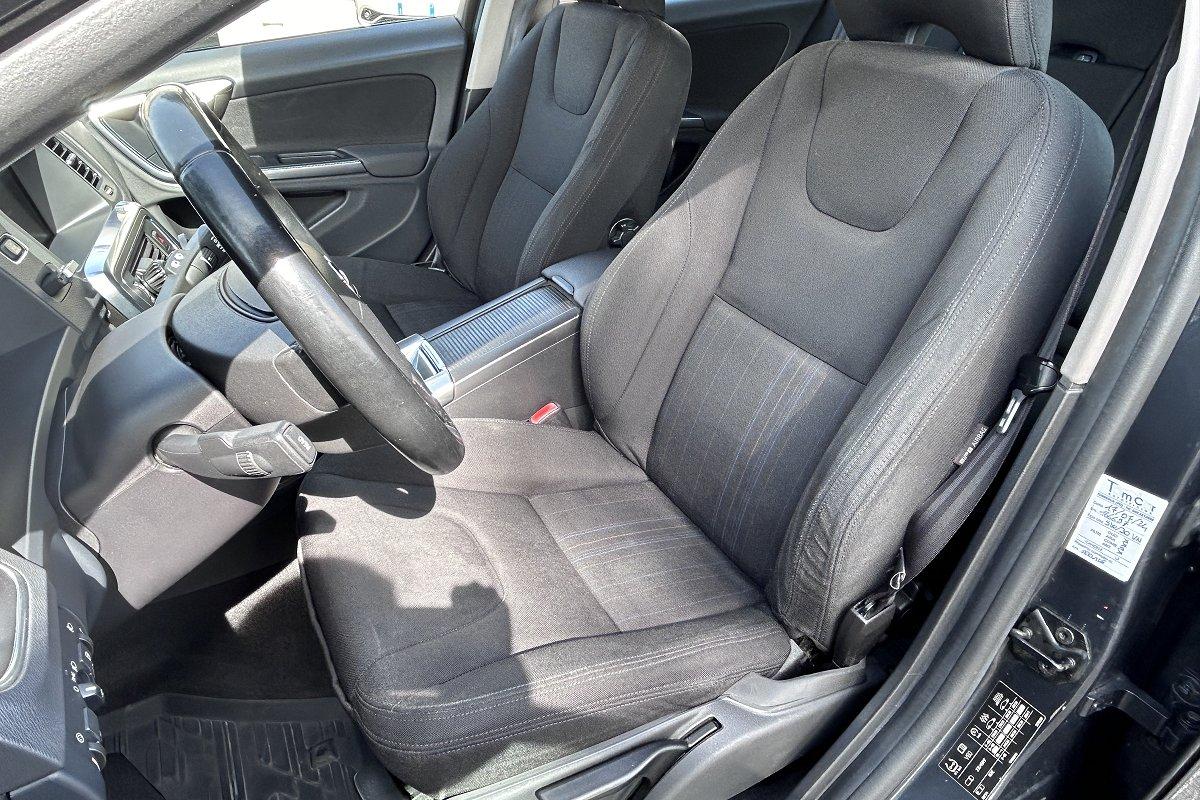 VOLVO V60 D3 Geartronic Kinetic