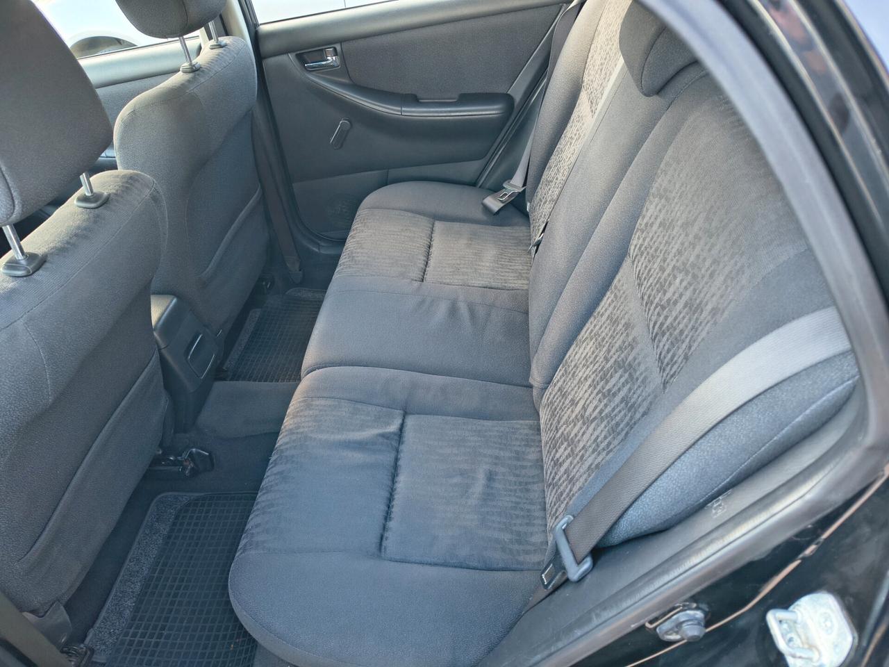 Toyota Corolla 2.0 tdi D-4D 5 porte Sol