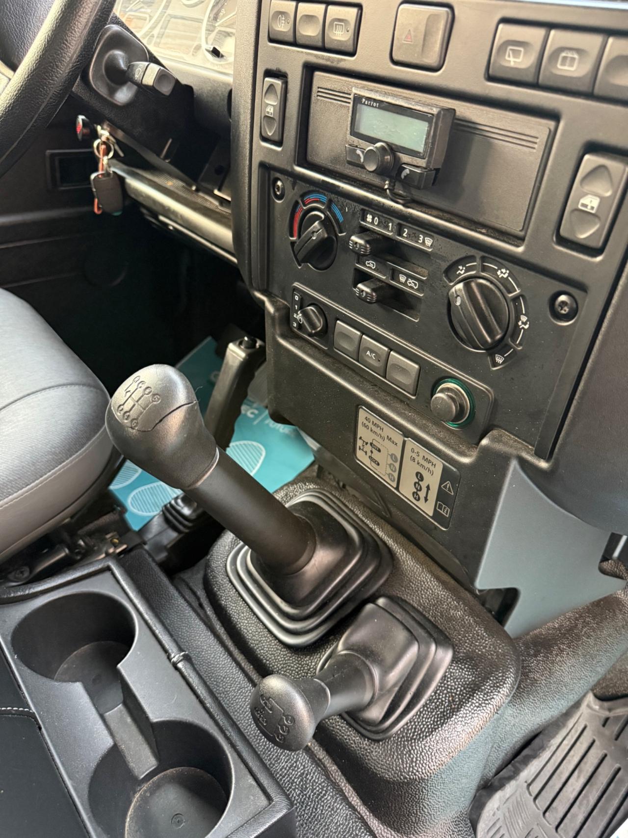 DEFENDER 90 TD4 2.2 SOLO 46.000km EURO 5 MAI FUORISTRADA PERFETTA