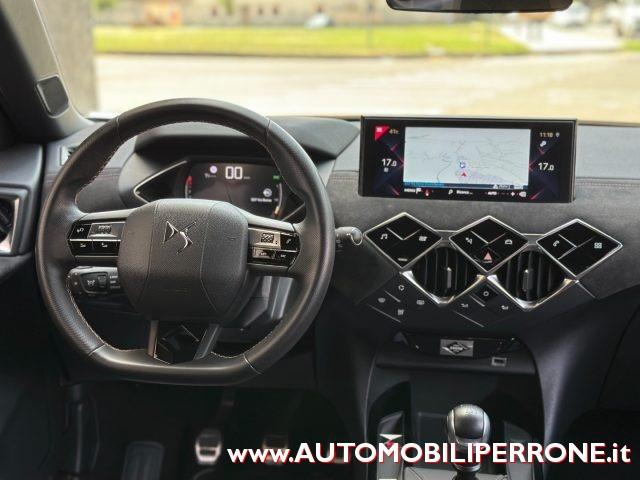 DS AUTOMOBILES DS 3 Crossback BlueHDi Performance Line (LED/Navi/APP/1prop)