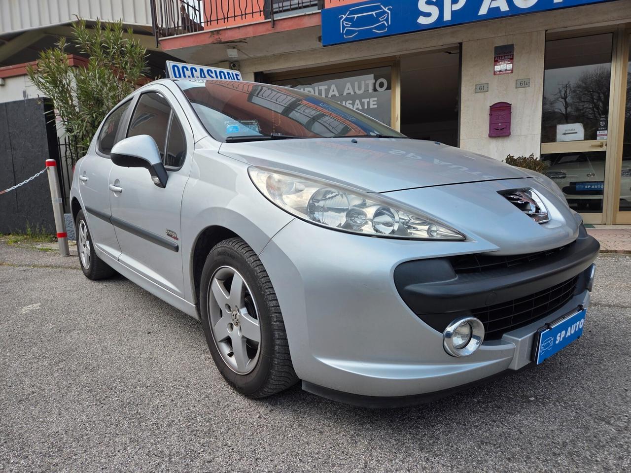 Peugeot 207 NEOPATENTATI - 2008