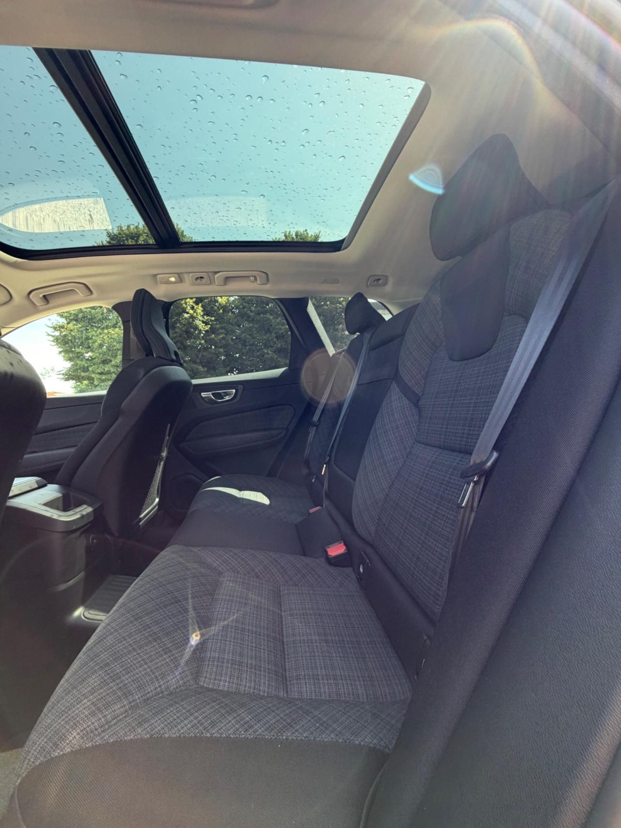 Volvo XC 60 XC60 T6 Recharge Plug-in Hybrid AWD aut. Ultimate Bright