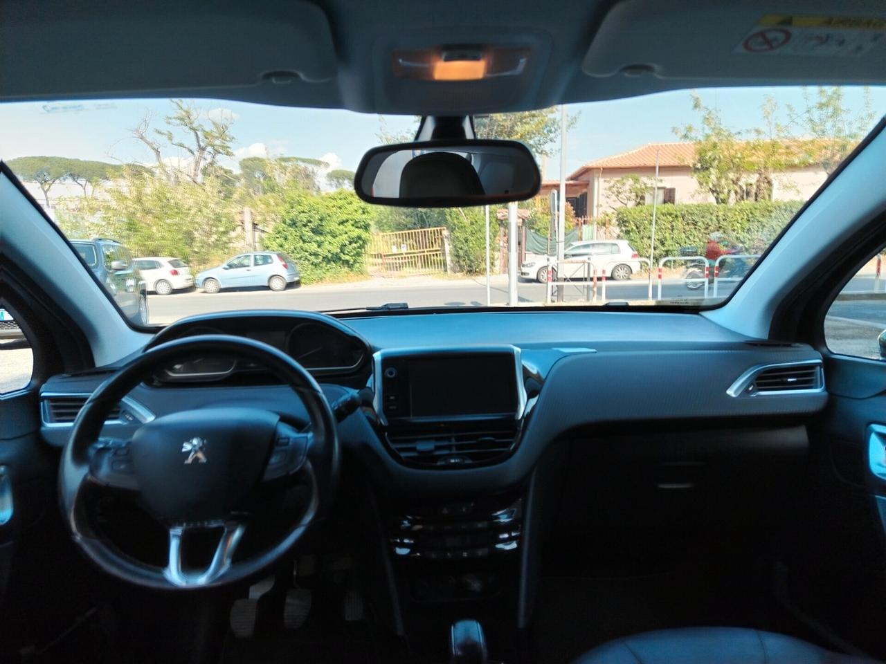 Peugeot 2008 BlueHDi 100 Allure