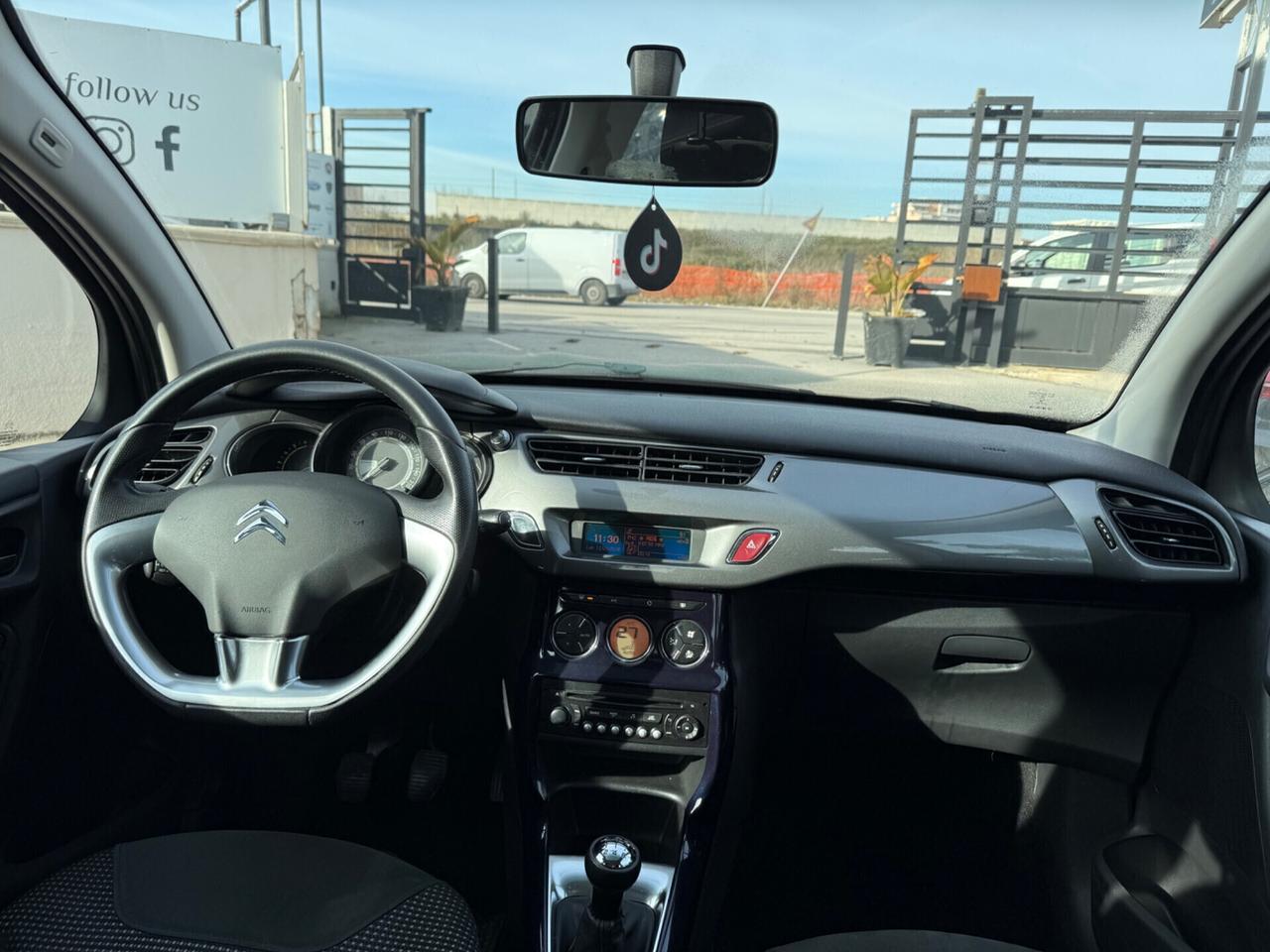 Citroen C3 1.2 VTi 82 Vanity Fair 10