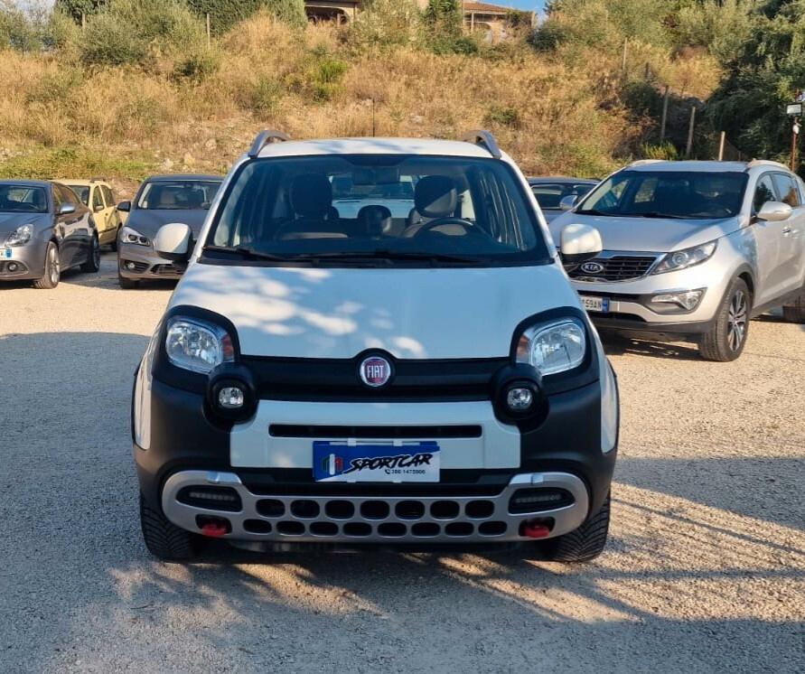 FIAT PANDA 1.3 JTM 95 CV 4X4 CROSS DEL 01/2018 CON APPENA 112.500 KM
