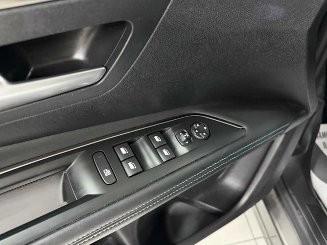 PEUGEOT 3008 BlueHDi 130 S&S EAT8 Allure Pack