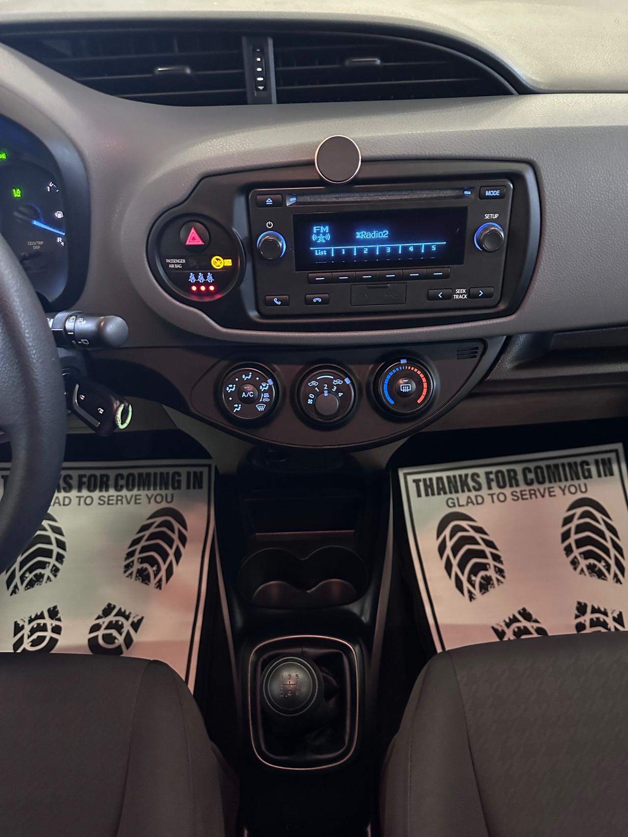 Toyota Yaris 1.0 Benzina 5 porte Ok Neopatentati