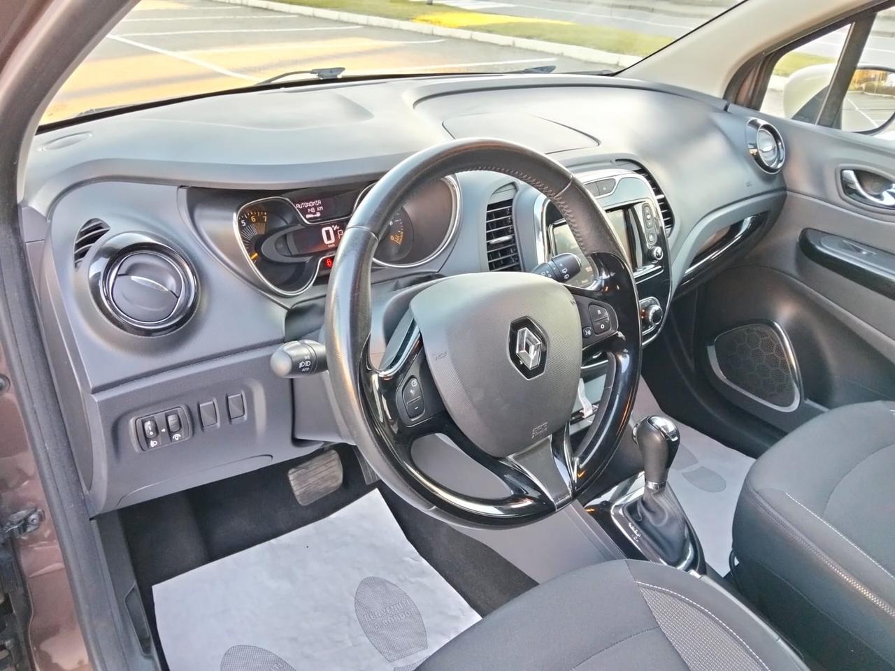 Renault Captur 1.2 TCe 120 CV EDC Automatik Energy R-Link