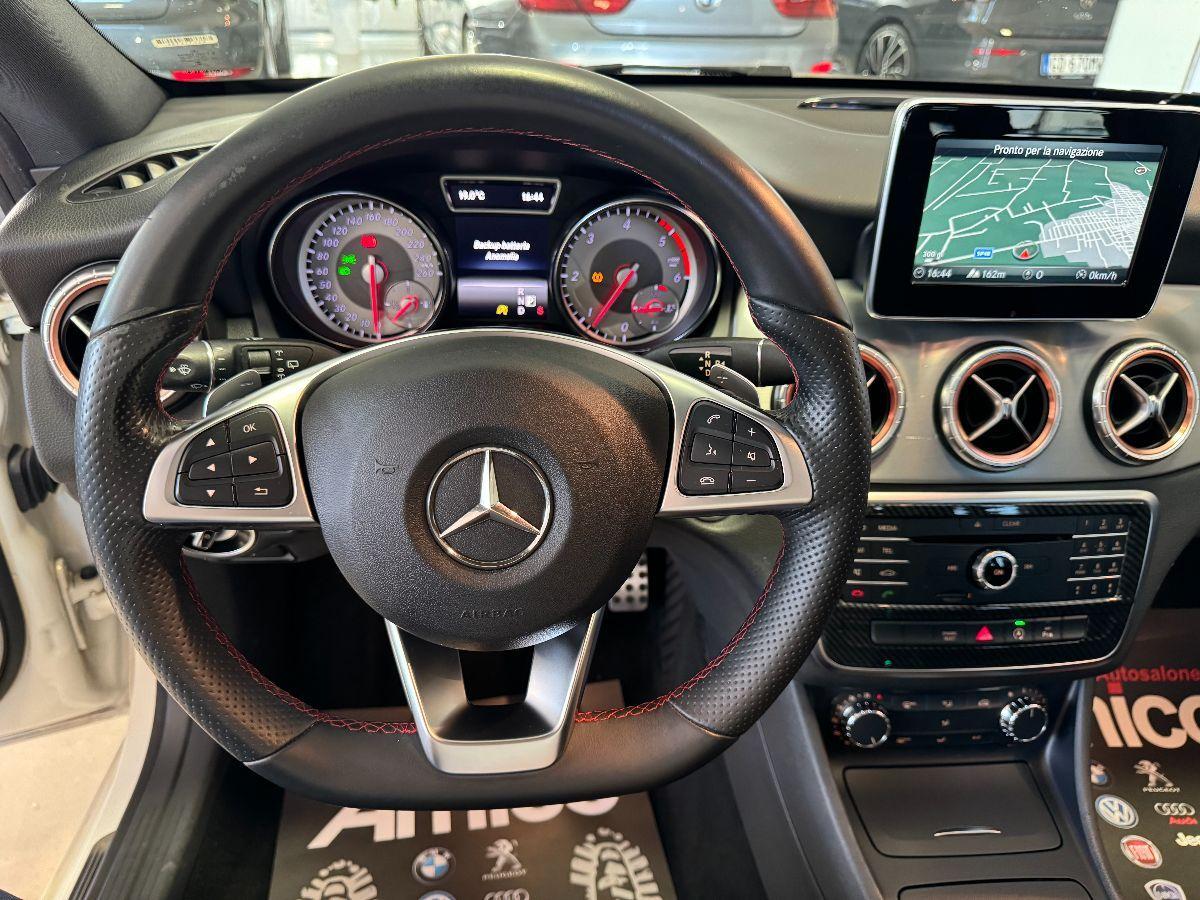 MERCEDES - Classe CLA - CLA 200 d Automatic Premium Tetto