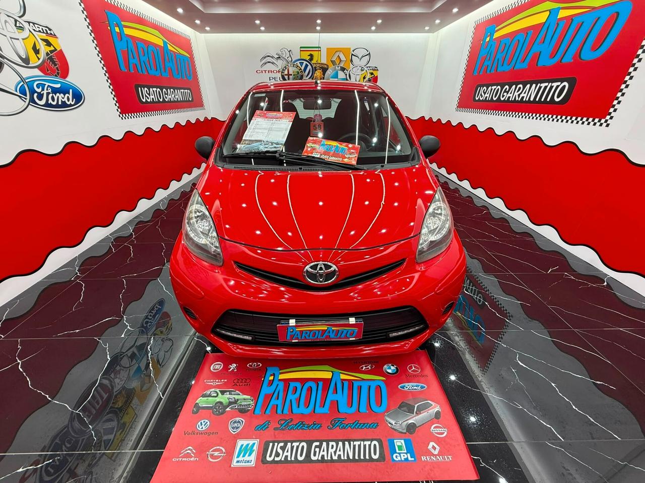 Toyota Aygo 1.0 68cv Connect - 2013