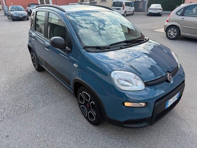 Fiat Panda 1.0 FireFly S&S Hybrid City Cross