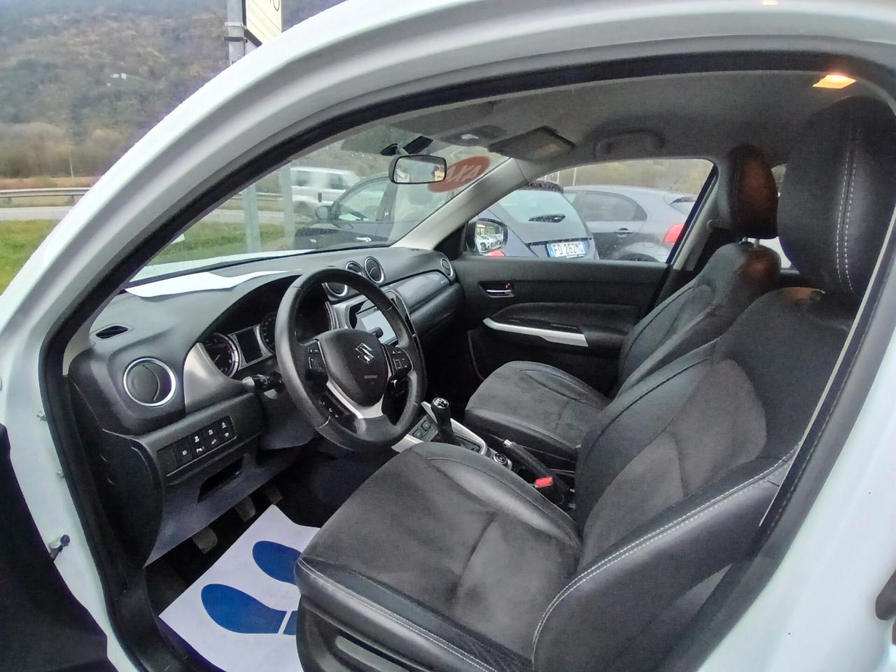 Suzuki Vitara 1.6 VVT A/T 4WD AllGrip V-Top