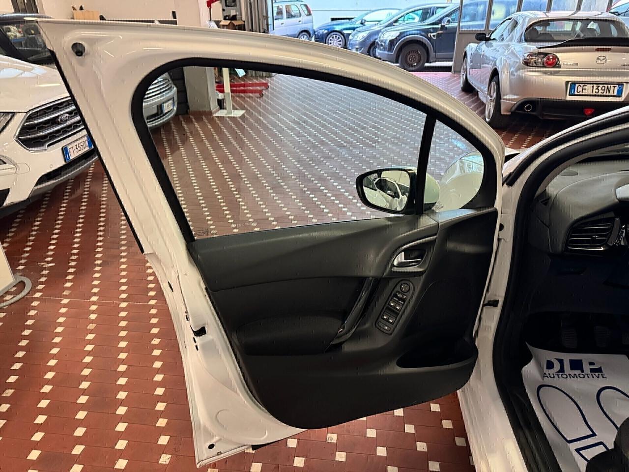 Citroen C3 PureTech 82 Monna Lisa - NEOPATENTATI