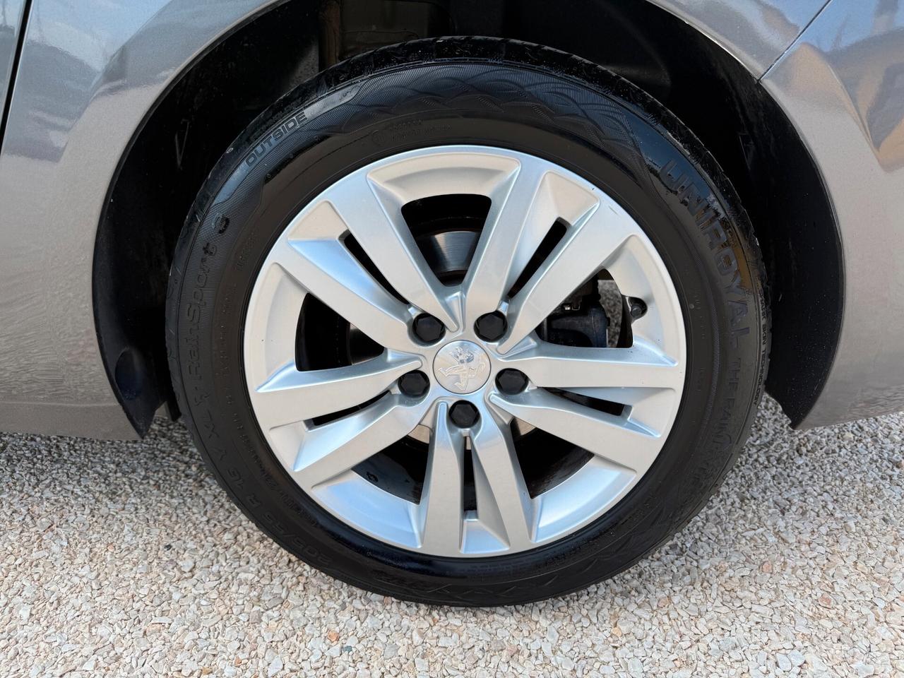 Peugeot 308 BlueHDi 130 S&S EAT6 SW Allure