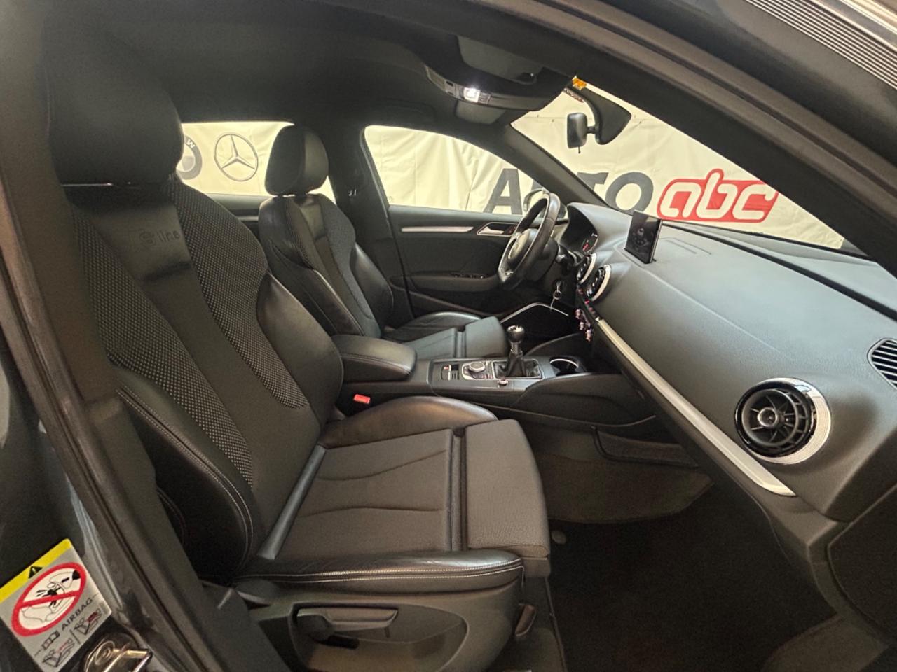 Audi A3 SPB 2.0 TDI S-LINE