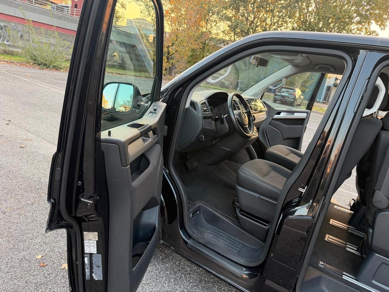 Volkswagen Multivan 2.0 TDI 150CV DSG HIGHLINE