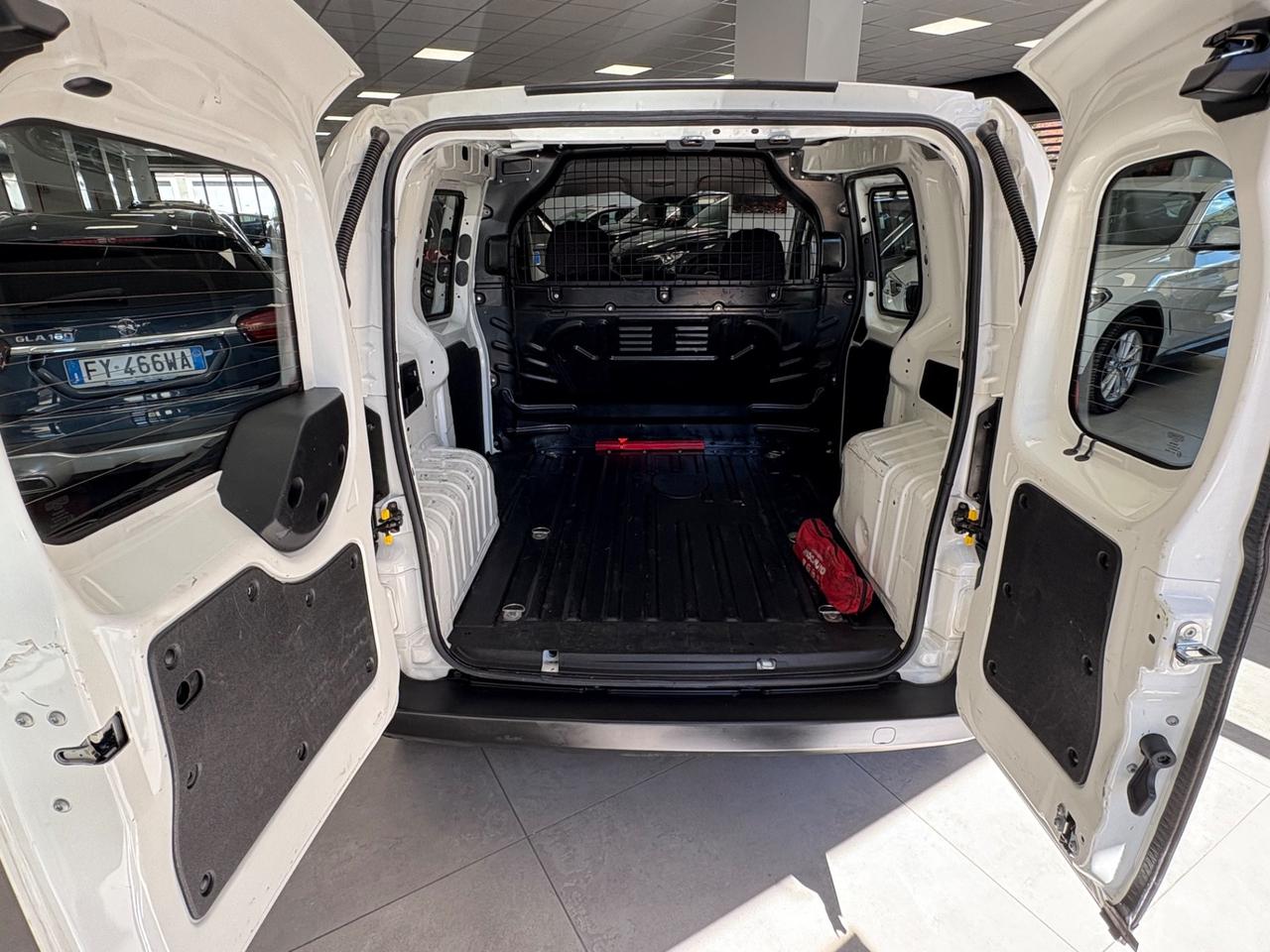 Fiat Fiorino 1.3 MJT 95CV Cargo SX 2021 km 147000