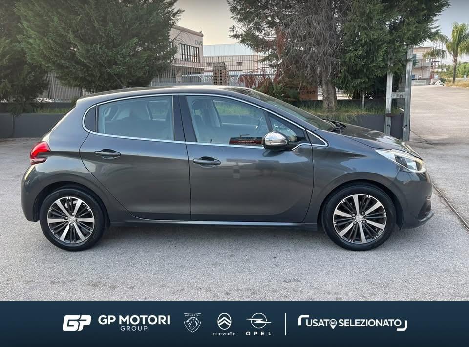 Peugeot 208 BlueHDi 75 5 porte Allure