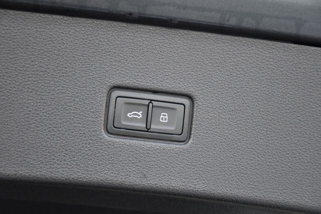 AUDI Q8 50 TDI 286 CV quattro tiptronic Sport *TETTUCCIO*