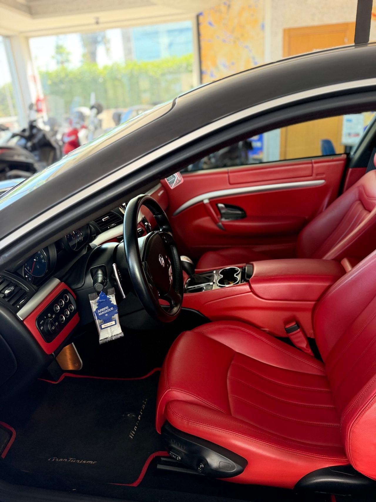 Maserati GranTurismo 4.2 V8